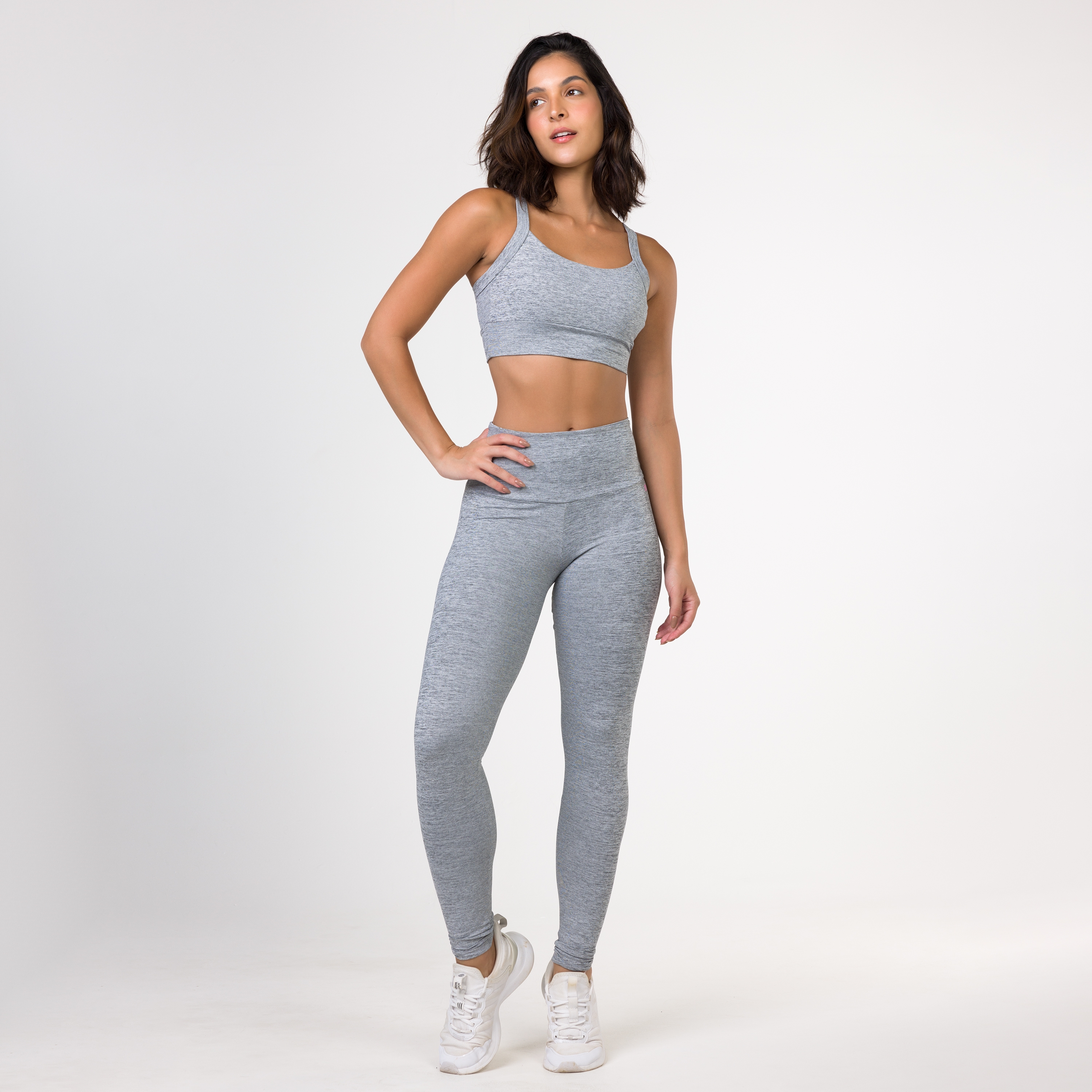 Calça Legging Poliéster Preta Básica - Avvi