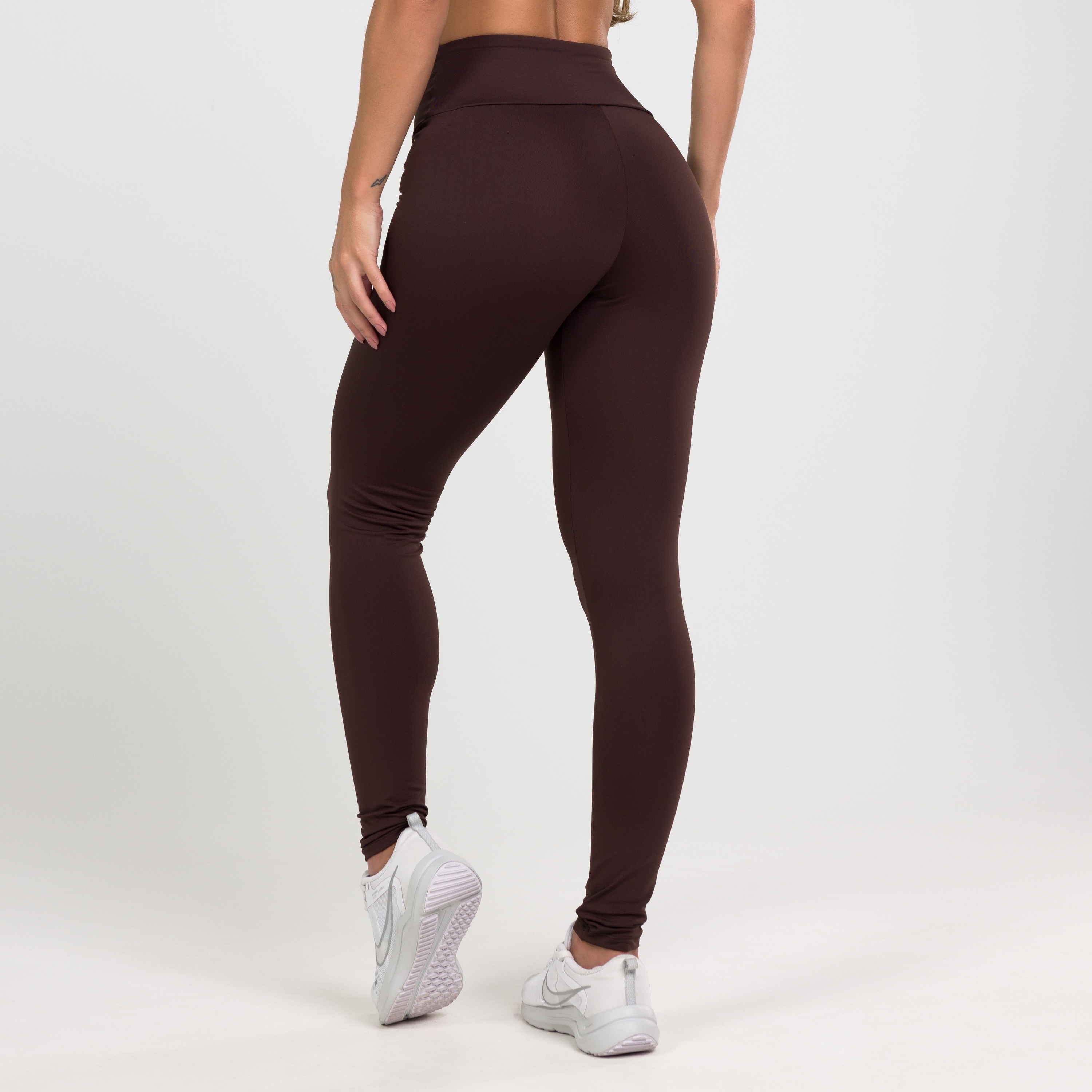 Legging Poliamida Básica Coffee - Avvi