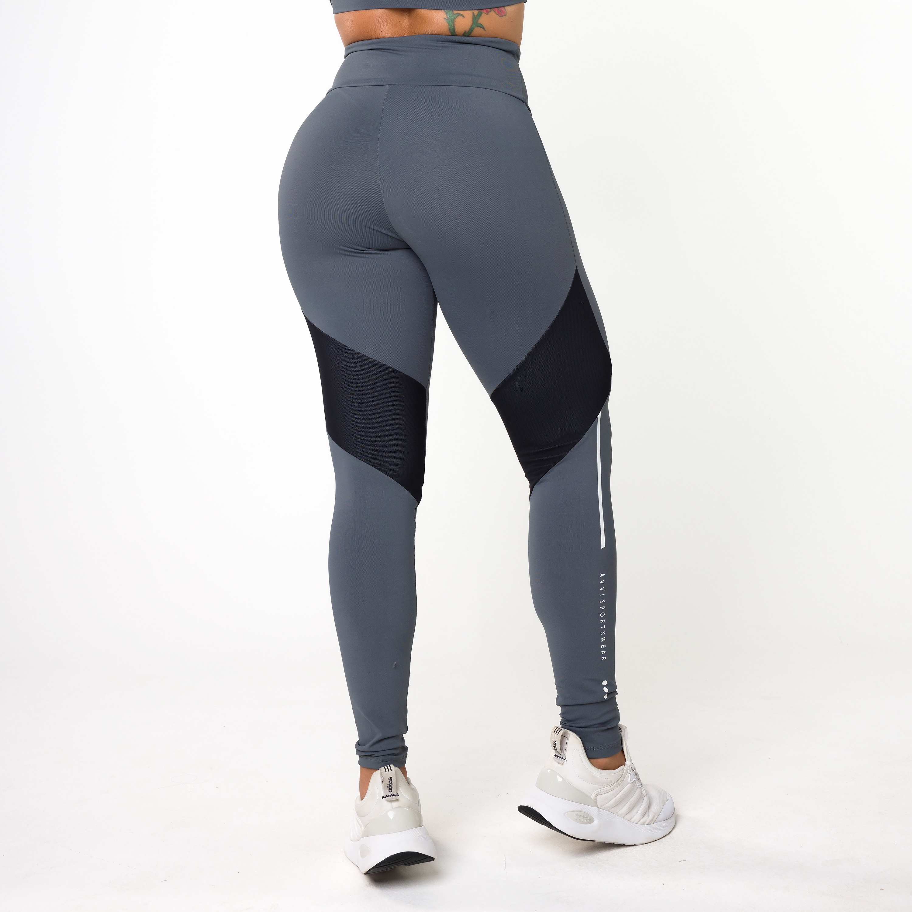 Calça Legging Poliéster Preta Básica - Avvi