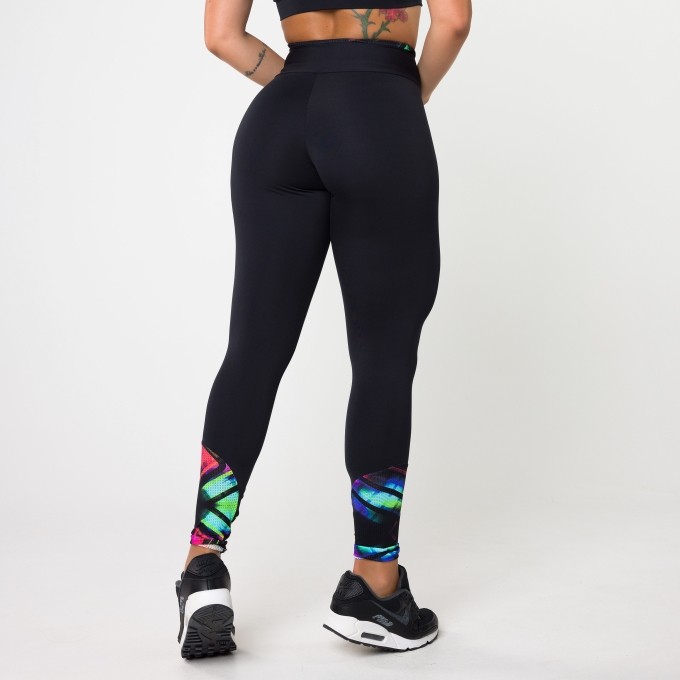 Calça Legging Preta Com Tela Pop
