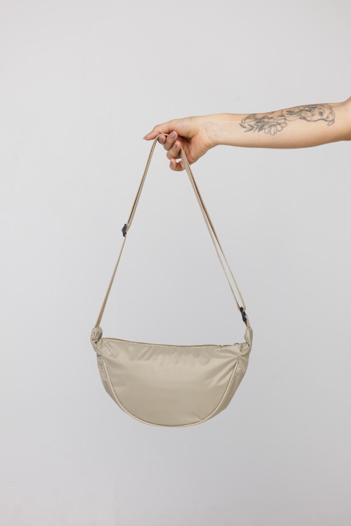 Bolsa Lateral Meia Lua Bege