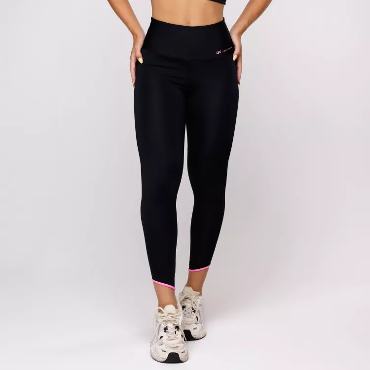 Legging Preta Detalhe Barra Female