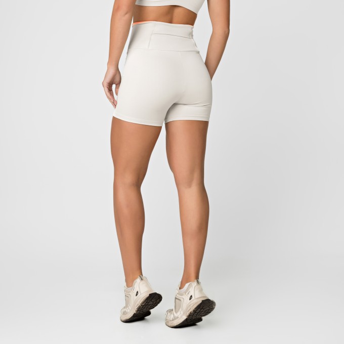 Short New Wave com Bolso Luna