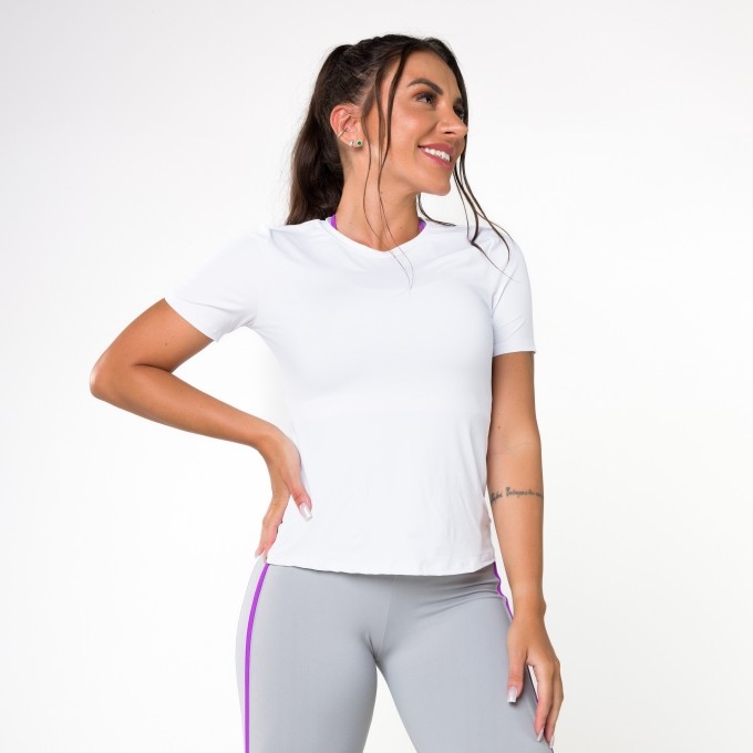 Blusa Branca Manga Curta